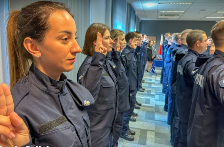 Ślubowali na sztandar – nowi policjanci zasilili szeregi Lubuskiej Policji Ślubowali na sztandar - nowi policjanci zasilili szeregi Lubuskiej Policji